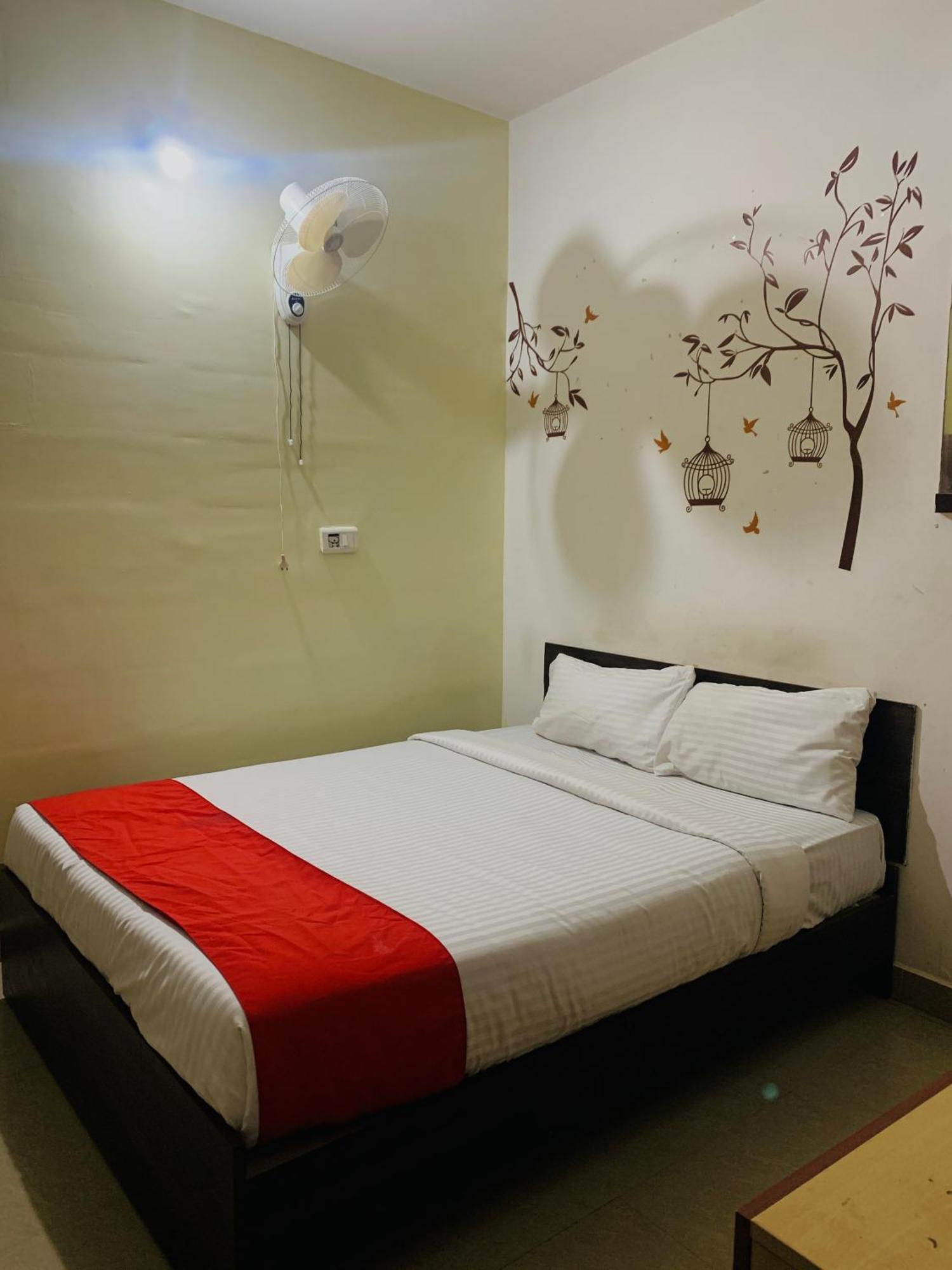Western Silicon Hotel Kammasandra Экстерьер фото