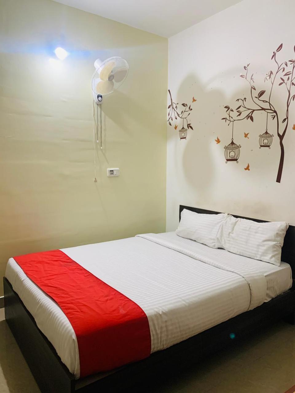 Western Silicon Hotel Kammasandra Экстерьер фото